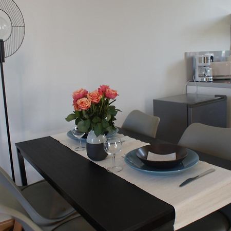 Appartements Cdg Жуаньї Екстер'єр фото