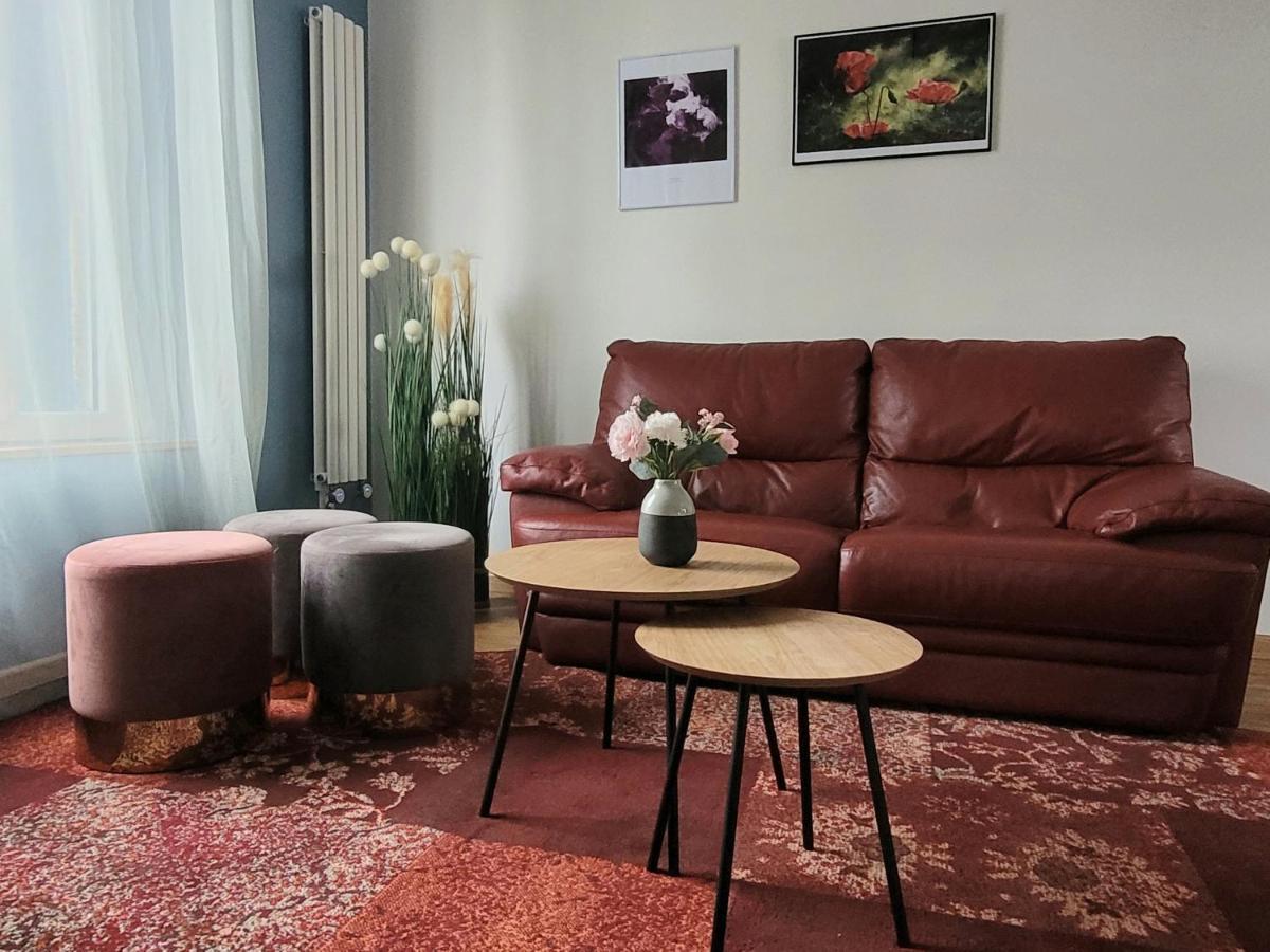 Appartements Cdg Жуаньї Екстер'єр фото