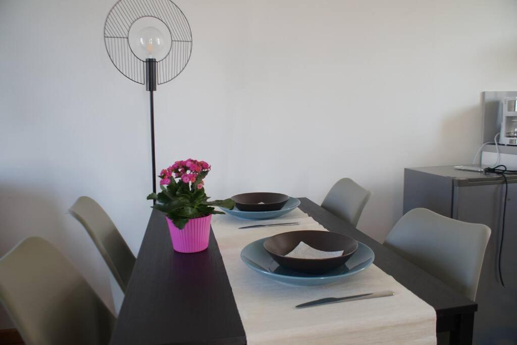 Appartements Cdg Жуаньї Екстер'єр фото