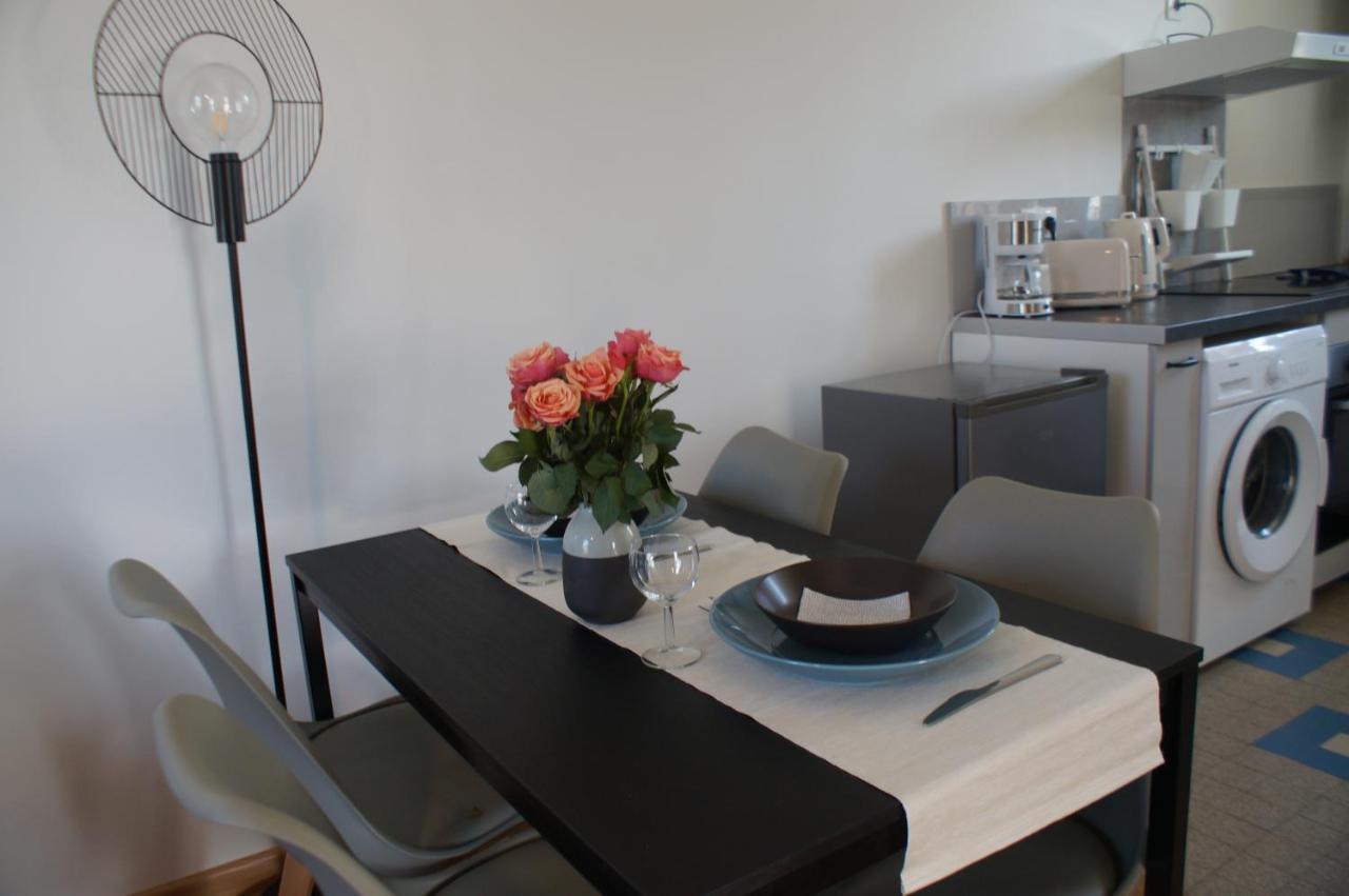 Appartements Cdg Жуаньї Екстер'єр фото